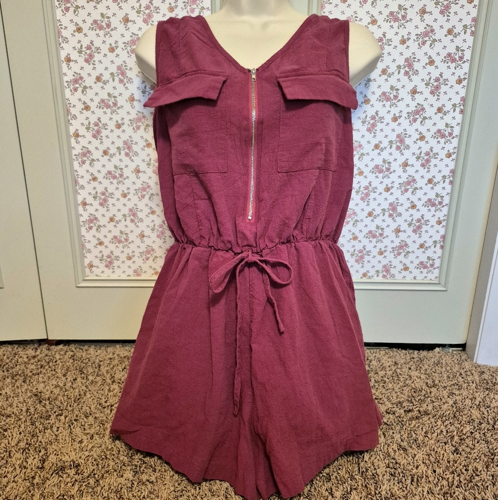 SHEIN Raspberry Sleeveless Zip-Front Drawstring Romper Women's Size L